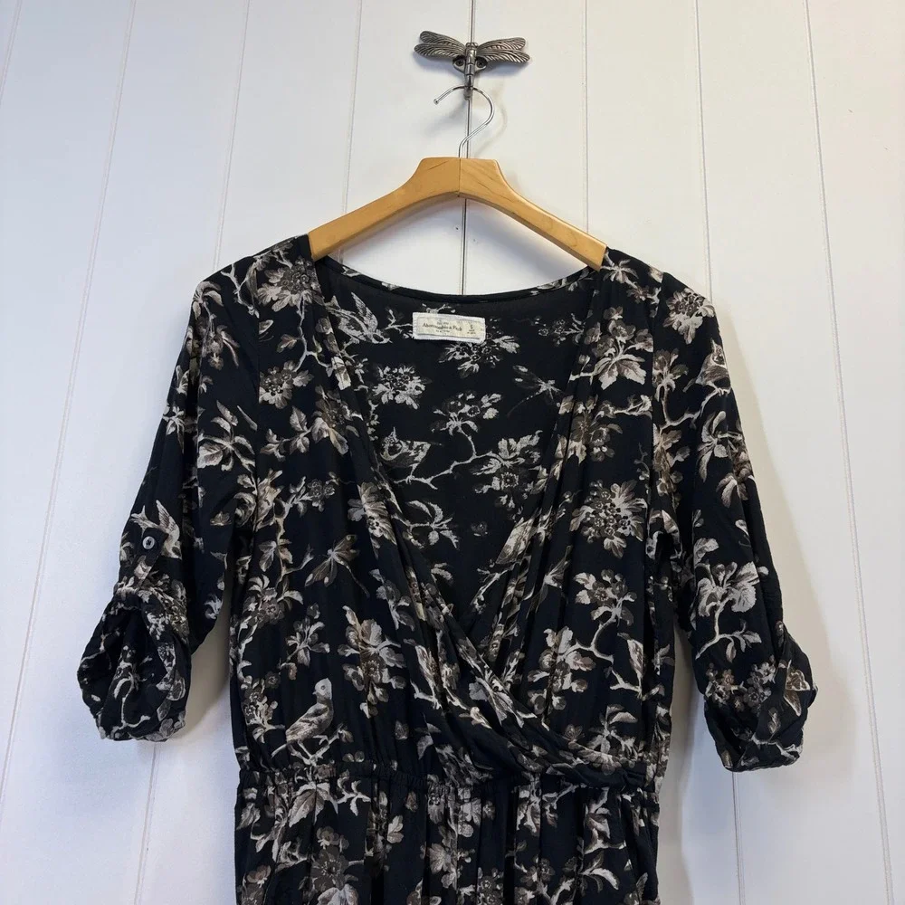 Abercrombie & Fitch Boho Floral Bird Jumpsuit Women Small Cottage Festival Chic